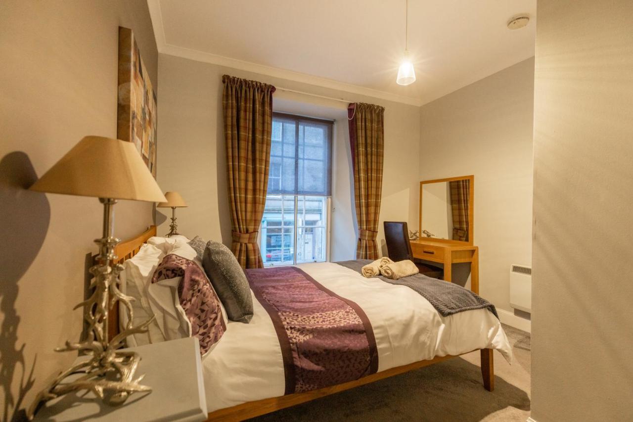 Two Bedroom Apartment Within Walking Distance To City Centre Édimbourg Extérieur photo