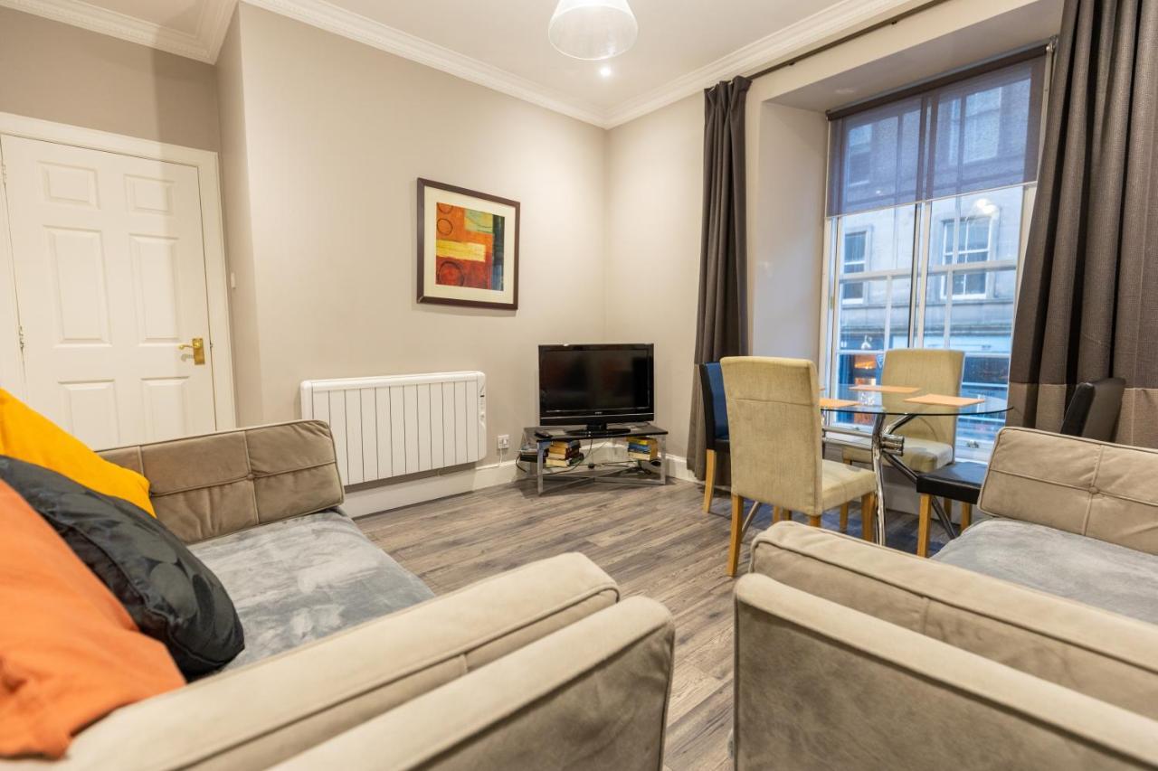 Two Bedroom Apartment Within Walking Distance To City Centre Édimbourg Extérieur photo