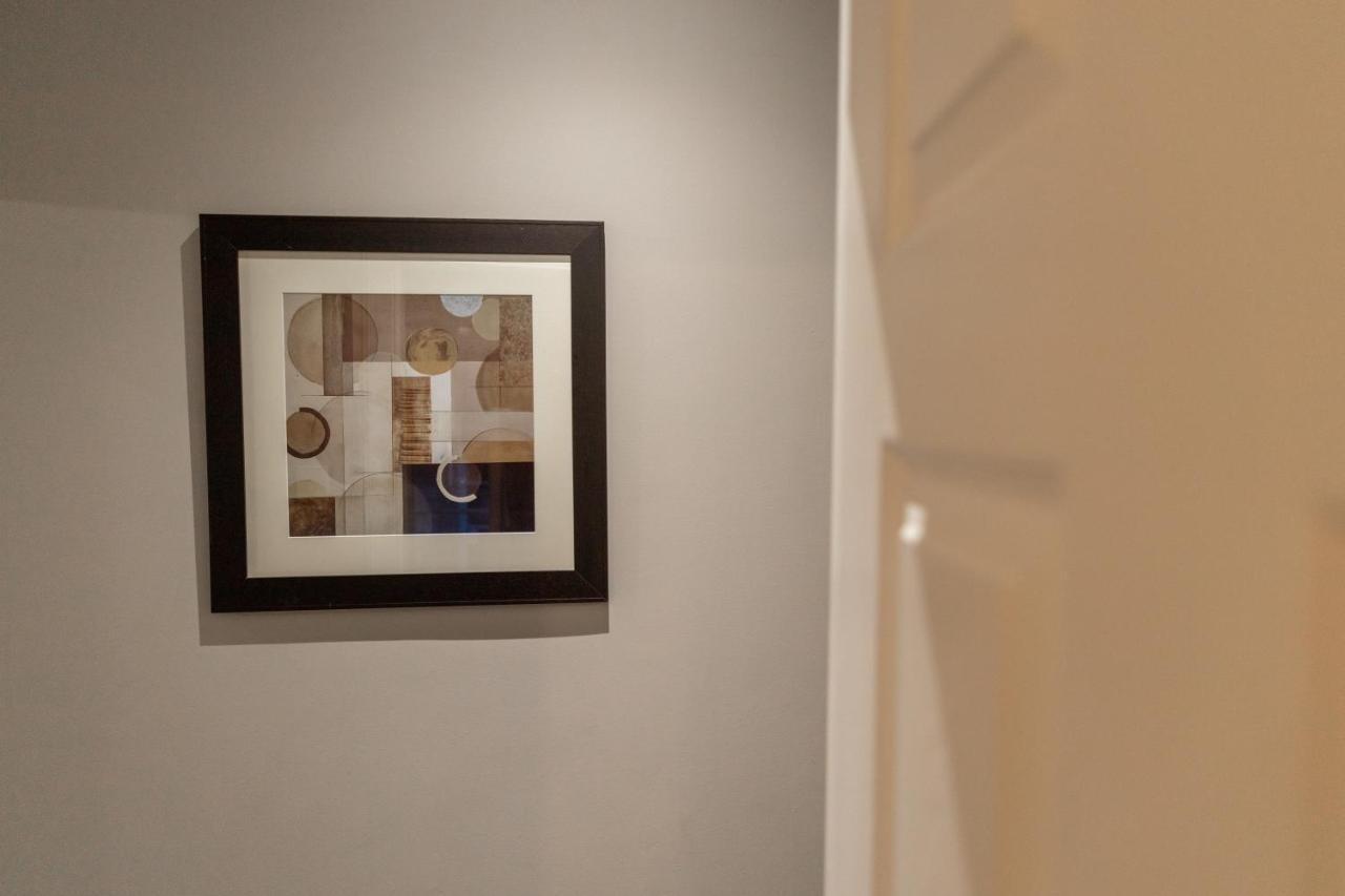 Two Bedroom Apartment Within Walking Distance To City Centre Édimbourg Extérieur photo
