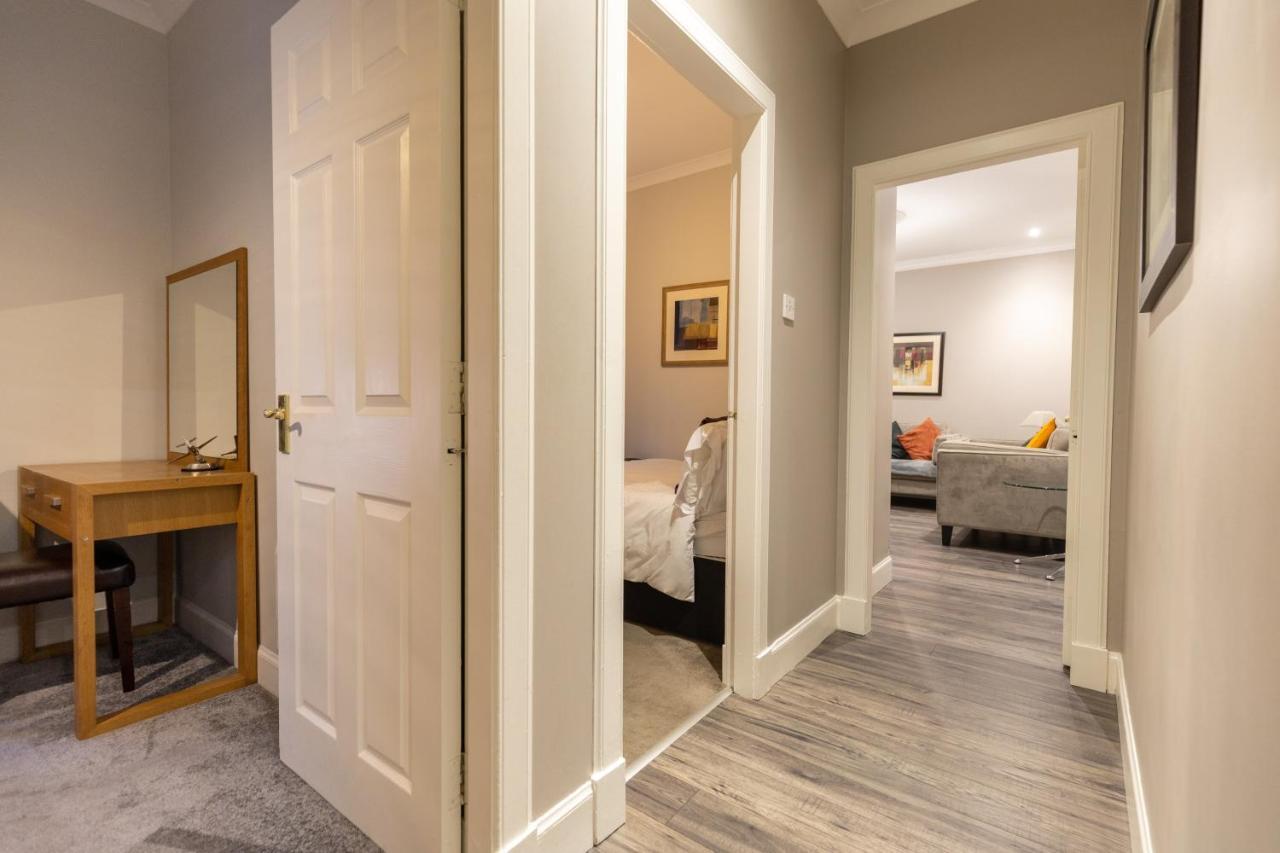 Two Bedroom Apartment Within Walking Distance To City Centre Édimbourg Extérieur photo