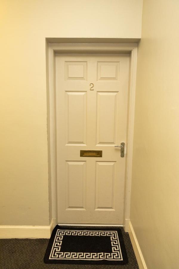 Two Bedroom Apartment Within Walking Distance To City Centre Édimbourg Extérieur photo